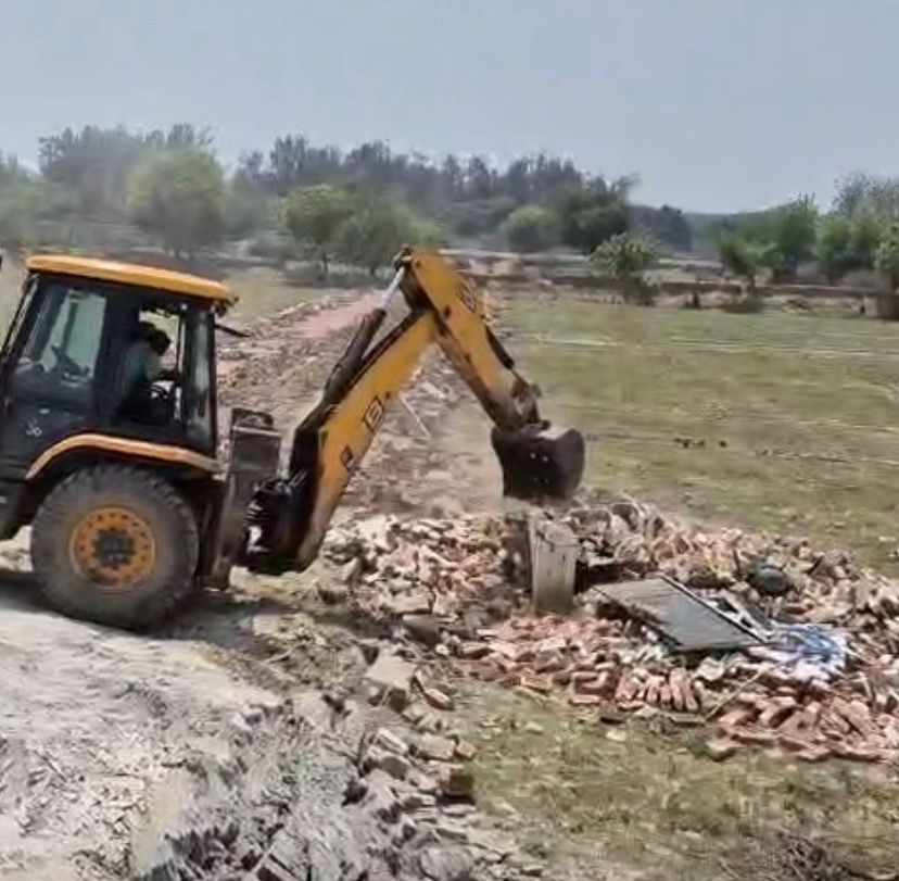 Authority Cracks Down on Illegal Plotting, Demolishes Constructions Over 3,500 Sq Metres