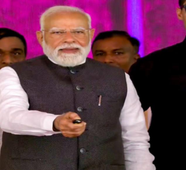 गंगा एक्सप्रेसवे: यूपी के विकास की नई जीवनरेखा बनेगा यह प्रोजेक्ट — पीएम मोदी