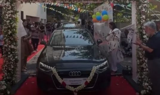 Gift: चेन्नई की कंपनी ने कर्मचारियों को दी 12 लग्जरी कारें Audi A4, अनोखे तोहफे..