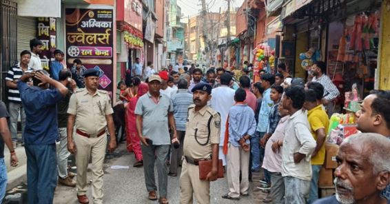 Bihar- दरभंगा में 2 करोड़ की ज्वेलरी लूटी, दिनदहाड़े चार अपराधियों ने दिया घटना को अंजाम