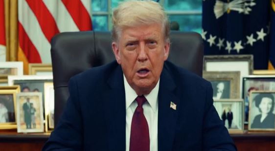 ट्रंप का डबल अटैक-: ईरान पर नौसैनिक नाकेबंदी को बताया जीनियस, कहा- परमाणु हथियार छोड़े बिना नहीं होगी कोई डील