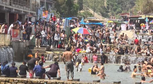 उत्तराखंड- दिल्ली की गर्मी से राहत पाने के लिए आए दून, पर यहां भी नहीं मिला सुकून, पारा 40 के पास रहा