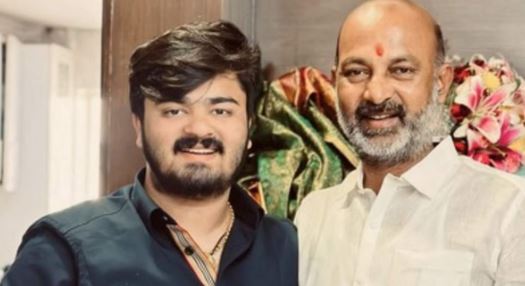 केंद्रीय राज्य मंत्री के बेटे की मुश्किलें बढ़ी- भगीरथ के विदेश भागने पर रोक, लगाया 5 करोड़ की उगाही का आरोप