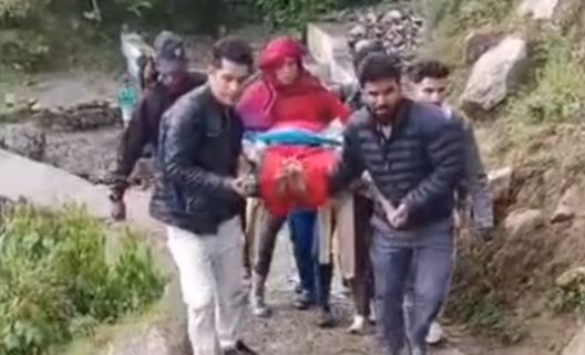 घनसाली- Weather: गेंवाली में आकाशीय बिजली का कहर, महिला और युवती बेहोश