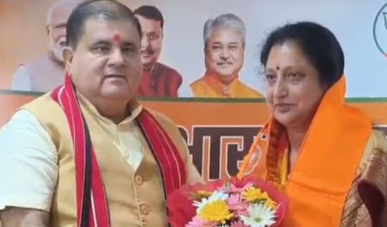 देहरादून- महिला आरक्षण पर विपक्षी रुख के खिलाफ कांग्रेस नेत्रियां BJP में शामिल, अपमानित करने के आरोप