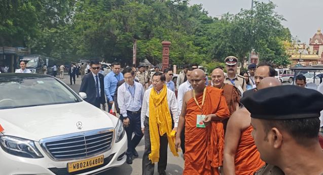 Bihar: महाबोधि मंदिर पहुंचे म्यांमार के राष्ट्रपति ह्लाइंग, बोधगया बना हाई सिक्योरिटी जोन, की विशेष प्रार्थना