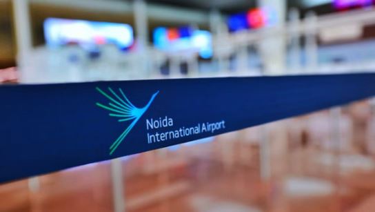 Airport- नोएडा एयरपोर्ट से टिकट बुकिंग शुरू, 15 जून को लखनऊ के लिए उड़ान भरेगी पहली फ्लाइट