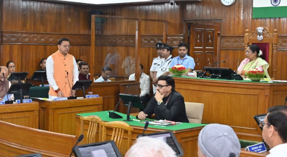 देहरादून: विशेष सत्र- CM धामी बोले- नारी शक्ति के हित में लेते रहेंगे निर्णय, अधिकार मिलने तक चैन से नहीं बैठेंगे