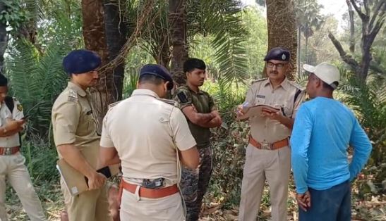 अयोध्या: गेहूं के खेत में कटा मिला नवजात का सिर, इलाके में मची सनसनी, धड़ की तलाश में पुलिस