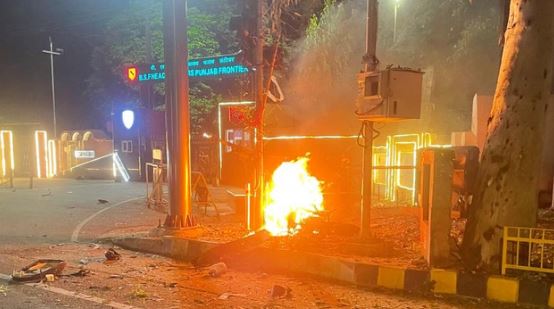 Blast: बीएसएफ मुख्यालय ब्लास्ट का आरोपी गिरफ्तार, गैंगस्टर शहजाद भट्टी के इशारे पर किया था धमाका