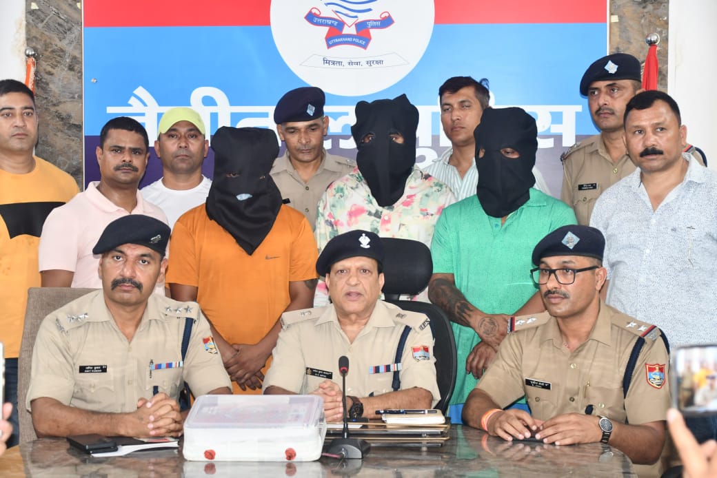 हल्द्वानी- आईपीएल सट्टेबाजी के बड़े नेटवर्क का पुलिस ने किया भंडाफोड़, 2 भाइयों समेत 2 आरोपी गिरफ्तार