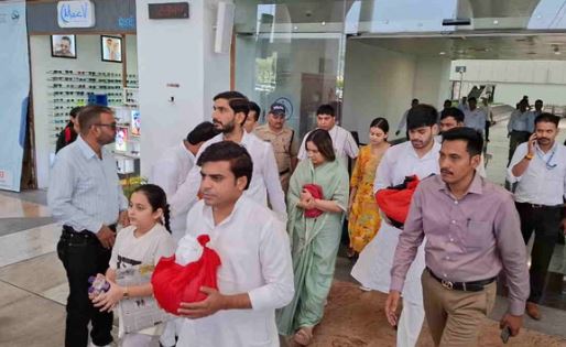 हरिद्वार: प्रतीक यादव- वीआईपी घाट पर प्रतीक यादव की अस्थियां विसर्जित, बेहद भावुक माहौल में हुईं अंतिम धार्मिक रस्में