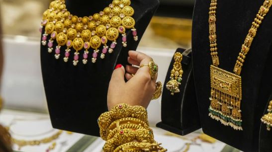 Gold Silver- सर्राफा बाजार तेजी, सोना ₹1.55 लाख व चांदी ₹2.54 लाख के पार