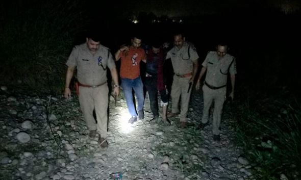 अमानतगढ़ फैक्टरी फायरिंग कांड का आरोपी पुलिस मुठभेड़ में घायल, जवाबी कार्रवाई में पैर में लगी गोली