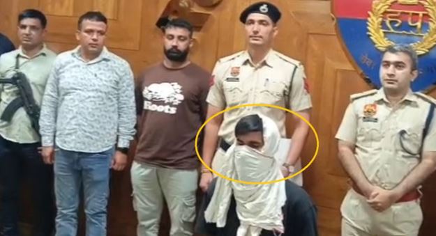 ऑनलाइन गेम की लत ने बीकॉम छात्र को बनाया हथियारों का डिलीवरी बॉय, विदेशी हैंडलर के इशारे पर करता था काम