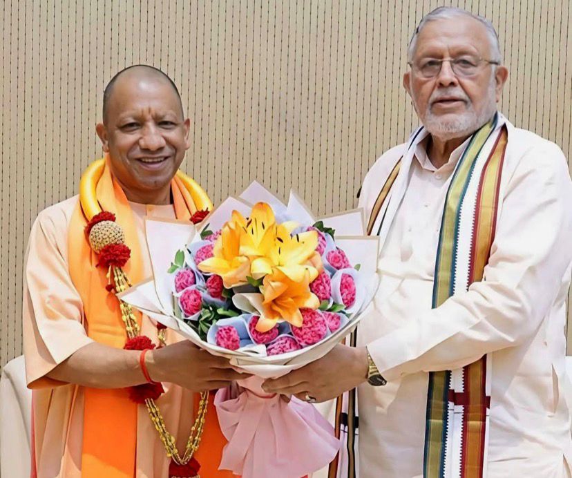 UP Finance Minister Suresh Kumar Khanna Extends Birthday Greetings to Chief Minister Yogi Adityanath
