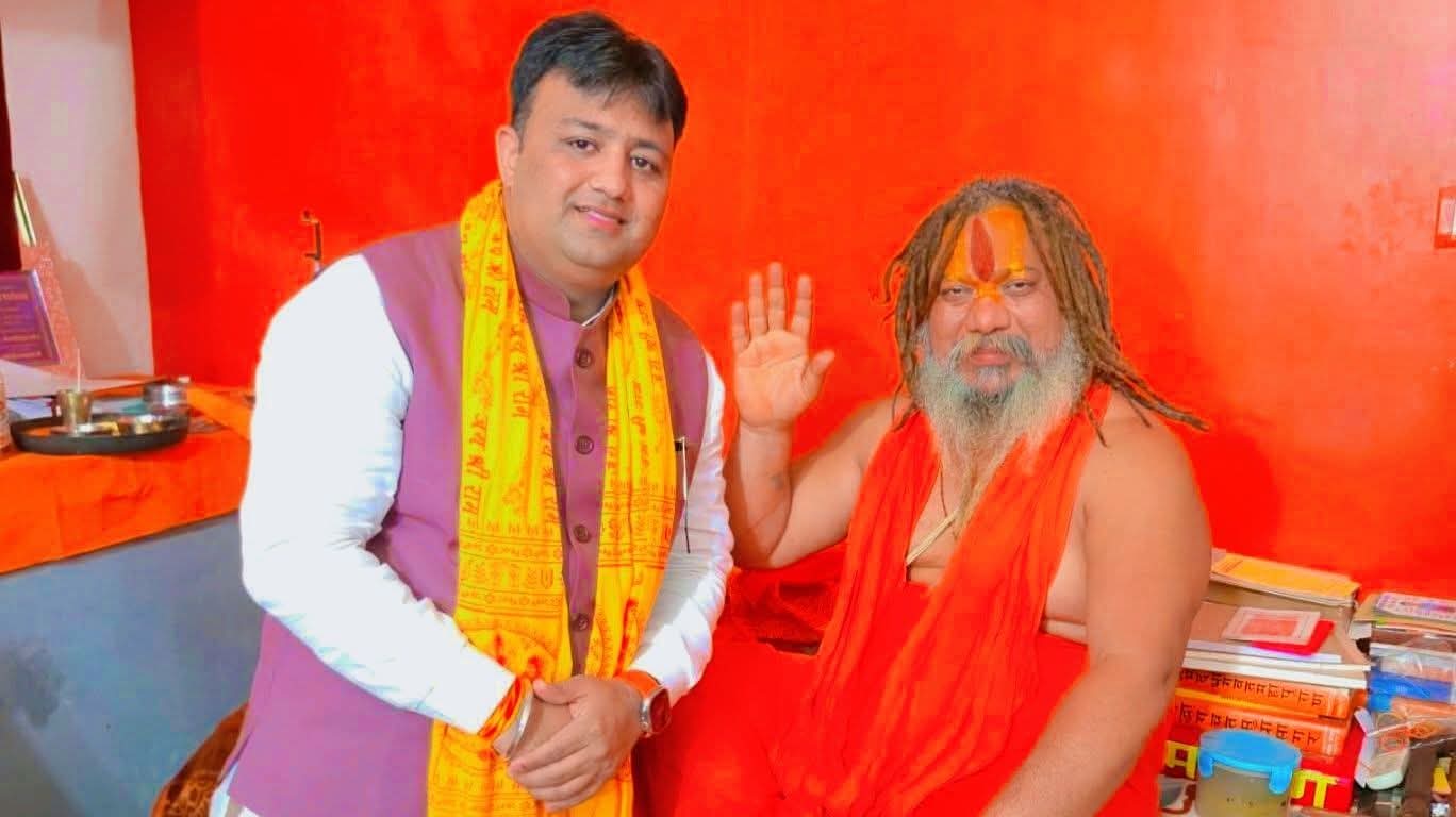 अयोध्या: सच्चिदानंद पांडे का परमहंस आचार्य के आरोपों पर कड़ा पलटवार