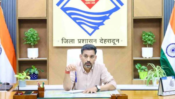 देहरादून- देहरादून के नए DM किसे मानते हैं सबसे बड़ी चुनौती?बताई जनता दरबार का नाम बदलने की वजह