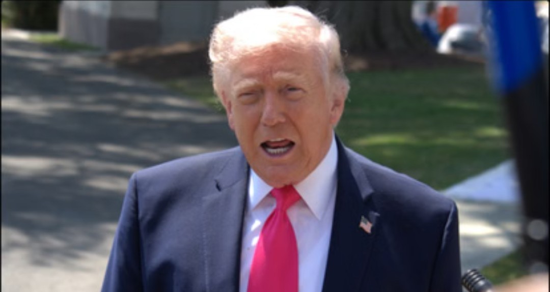 Iran US War: पश्चिम एशिया में फिर बढ़ा तनाव, हॉर्मुज की ओर बढ़ रहे ईरानी ड्रोन्स को यूएस ने गिराए