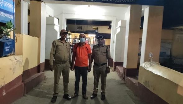 देहरादून- पत्नी पर भ्रूण परीक्षण का दबाव बनाया, करंट लगाकर जान से मारने की कोशिश, आरोपी गिरफ्तार