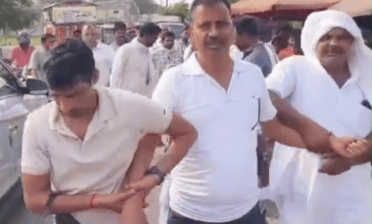 Two officials held in separate bribery cases in Moradabad, Hardoi