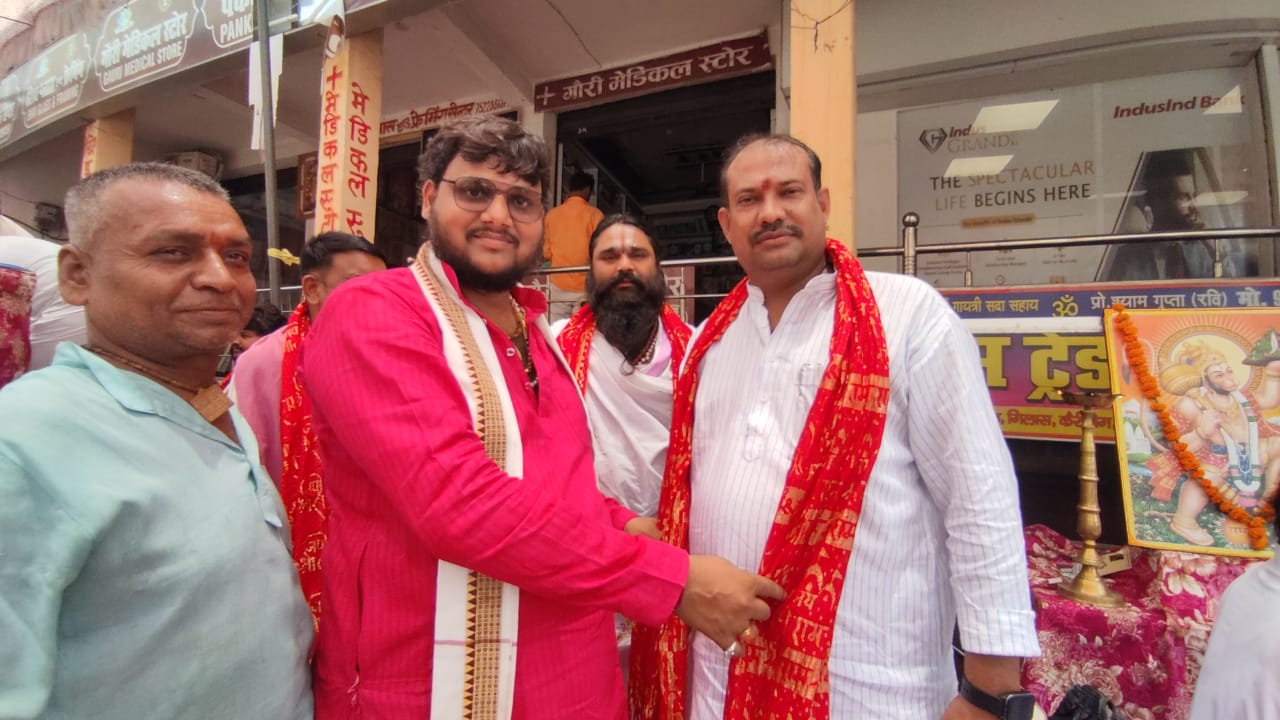 अयोध्या- श्रद्धा, सेवा और समर्पण का अद्भुत संगम:बड़े मंगलवार पर सेवा का महापर्व अयोध्या में बड़े मंगलवार पर उमड़ा आस्था का सैलाब