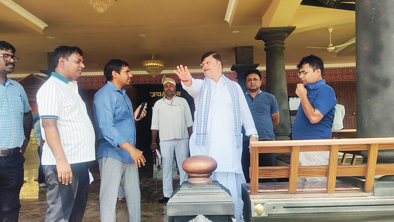 अयोध्या- CM का अयोध्या आगमन 19 को, वैक्स म्यूजियम और जोनल कार्यालय का करेंगे लोकार्पण महापौर ने नगर आयुक्त संग कार्यक्रम स्थल भ्रमण कर लिया तैयारियों का जायजा