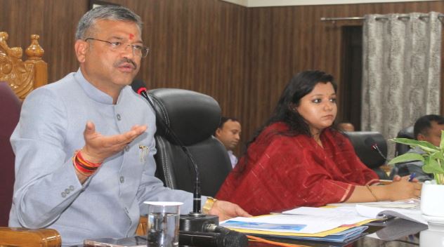 देहरादून- मेयर ने की मानसून की तैयारियों और शहर की स्वच्छता की समीक्षा, काम समय से पूरा करने के निर्देश