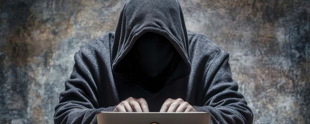 Crime: नोएडा में 83 साल की डॉक्टर को 5 दिन रखा डिजिटल अरेस्ट, एफडी तुड़वाकर ऐंठ लिए 18 लाख