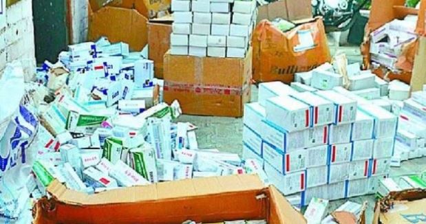 नकली दवाओं के खेल का खुलासा- UP के रास्ते नेपाल-बांग्लादेश तक होती सप्लाई, 40% तक बाजार में कब्जा