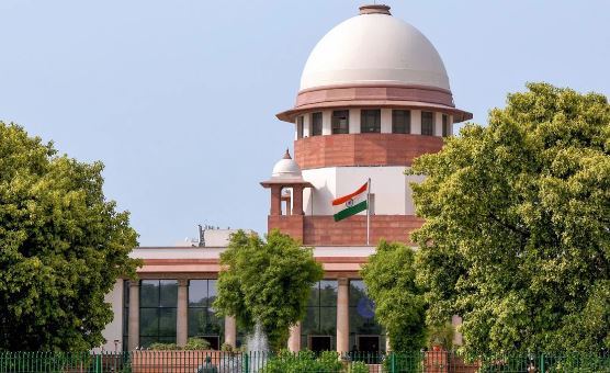 सुप्रीमकोर्ट- SC ने पैलेट गन मामले में की सुनवाई, कहा- पुलिस कर सकती है पैलेट गन का इस्तेमाल