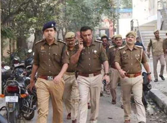 गाजियाबाद: 7 साल की बच्ची को अगवा कर सामूहिक दुष्कर्म, हत्या कर तीसरी मंजिल से फेंका शव