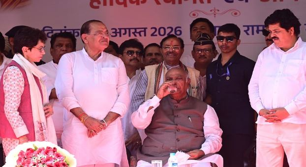 मल्लिकार्जुन खरगे Rally: खरगे ने 46 मिनट में रखी 2027 की पटकथा, BJP पर साधा निशाना, पहाड़ के मुद्दे नदारद