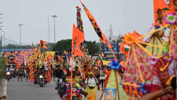 ऋषिकेश में कांवड़ यात्रा मार्ग पर स्थित सभी स्कूलों में 10 और 11 अगस्त को छुट्टी