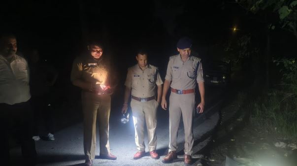 देहरादून- चेकिंग के दौरान प्रेमनगर में पुलिस मुठभेड़, गैंगस्टर घायल, दोनों पैरों में लगी गोली, साथी फरार