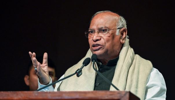 हल्द्वानी- 8 अगस्त को हल्द्वानी में रैली,खरगे देंगे चुनावी मुद्दों को धार, BJP पर करेंगे सियासी वार