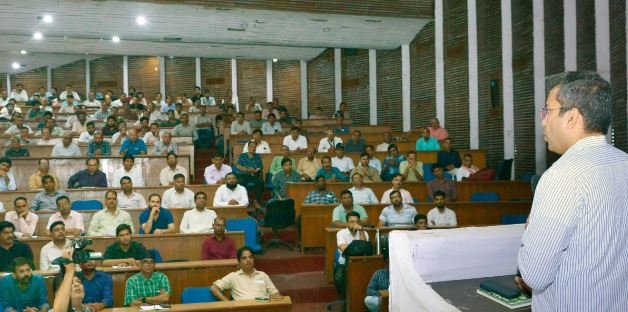 राजस्थान निकाय चुनाव: नामांकन आज से, पहले दिन निर्दलीय उतरेंगे मैदान में, BJP-कांग्रेस के टिकट का इंतजार