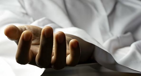 रुड़की: 2 परिवारों के बीच खूनी संघर्ष, दोनों पक्षों में चले लाठी-डंडे, इलाज के दौरान घायल युवक की मौत