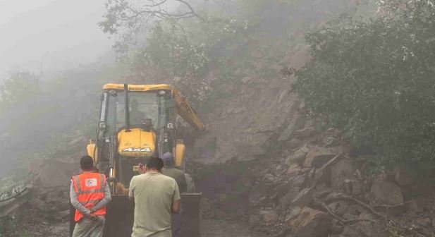 उत्तराखंड: भूस्खलन का खतरा. श्रीनगर और आसपास का 22 फीसदी से अधिक क्षेत्र संवेदनशील, एनआईटी अध्ययन में खुलासा