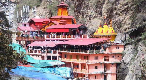 चारधाम यात्रा: यमुनोत्री धाम की यात्रा ने बनाया रिकॉर्ड, पहली बार श्रद्धालुओं की संख्या पहुंची 6.68 लाख