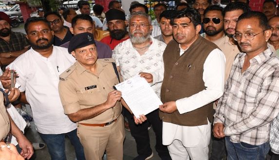 हल्द्वानी- एसएसपी कार्यालय में हंगामे पर गरमाई सियासत, कांग्रेस नेताओं पर कार्रवाई की मांग