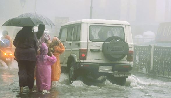 उत्तराखंड Weather: सक्रिय हुआ मानसून, आज भारी बारिश की चेतावनी, कई जिलों में ऑरेंज-यलो अलर्ट