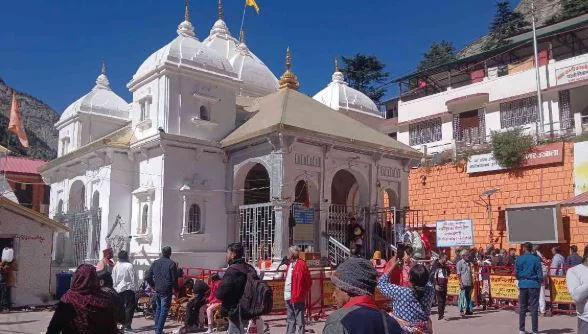 चारधाम यात्रा: गंगोत्री धाम में श्रद्धालुओं की संख्या ने बनाया नया रिकॉर्ड, पहली बार 7.87 लाख ने किए दर्शन