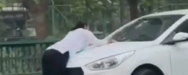 लखनऊ- हिट एंड रन का चौंकाने वाला केस, युवती को टक्कर मारकर भागा कार सवार,आरोपी गिरफ्तार
