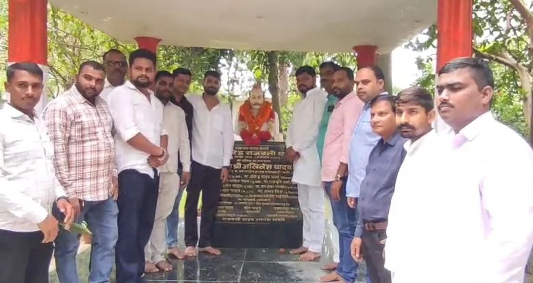 अयोध्या- राज बहादुर यादव की 8वीं पुण्यतिथि पर याद आया शिक्षा और समाजसेवा का सफर