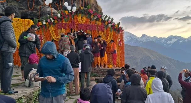 उत्तराखंड: 17 अक्टूबर को बंद होंगे चतुर्थ केदार रुद्रनाथ मंदिर के कपाट, 6 महीने यहां होगी पूजा