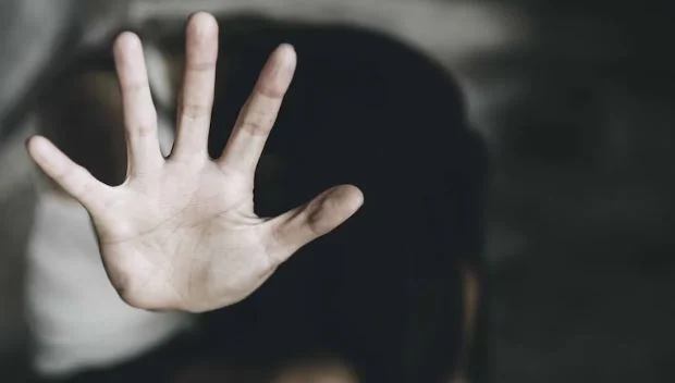 फिल्म एकेडमी संचालक पर दुष्कर्म-ब्लैकमेलिंग का आरोप: हरिद्वार से कोर्स करने मुंबई गई थी युवती, केस दर्ज