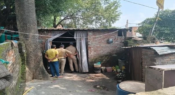 हल्द्वानी: युवक की गला घोंटकर हत्या, अवैध संबंधों का शक, 3 साल से महिला सफाई कर्मी के घर रह रहा था
