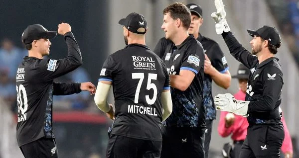 भारत के खिलाफ T20 सीरीज: न्यूजीलैंड की 16 सदस्यीय टीम घोषित, सैंटनर संभालेंगे कमान, किसकी हुई वापसी, कौन बाहर?