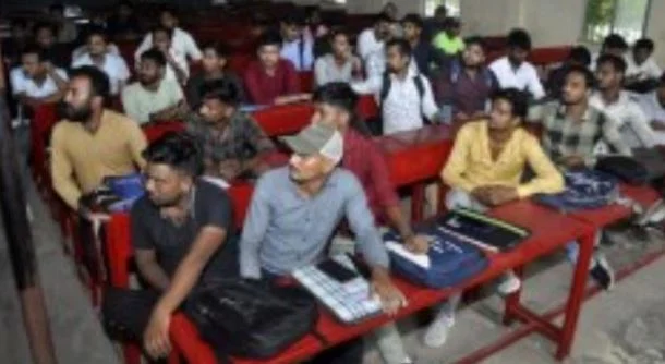 हरिद्वार में लगने जा रहा है रोजगार मेला, 400 युवाओं के लिए नौकरी का मौका, कई कंपनियां लेंगी हिस्सा
